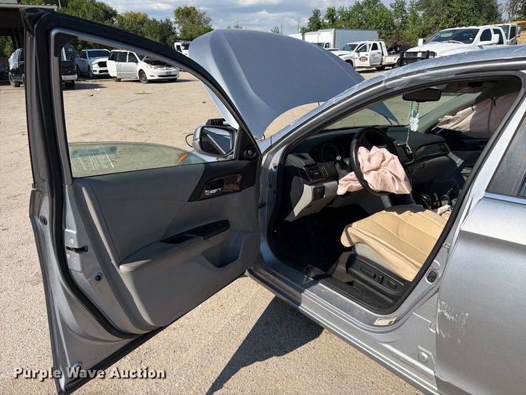 image for item EU0927 2016 Honda Accord 