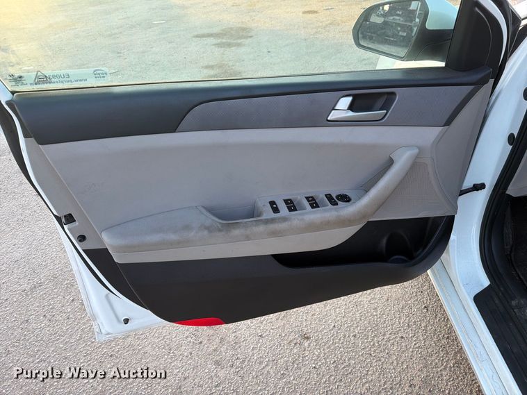 image for item EU0931 2017 Hyundai Sonata 