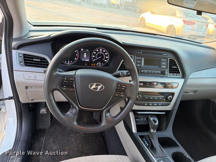 image for item EU0931 2017 Hyundai Sonata 