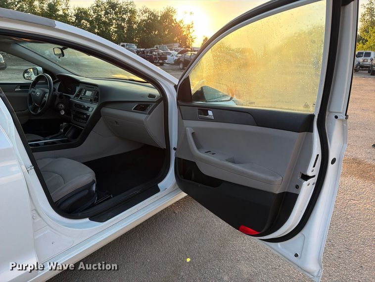 image for item EU0931 2017 Hyundai Sonata 