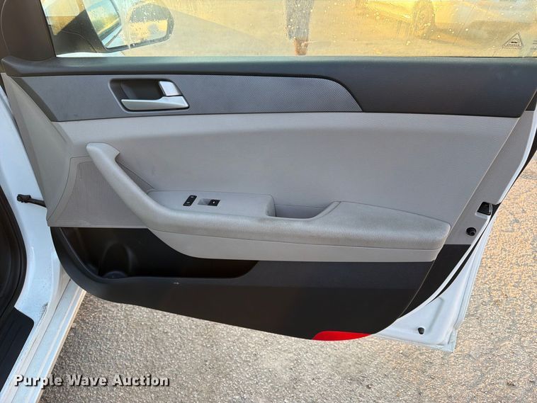 image for item EU0931 2017 Hyundai Sonata 