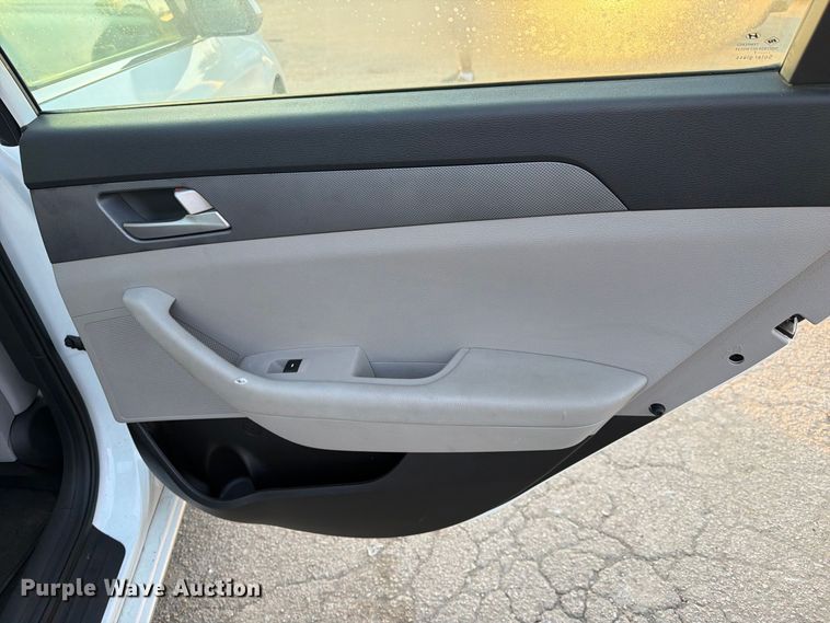 image for item EU0931 2017 Hyundai Sonata 
