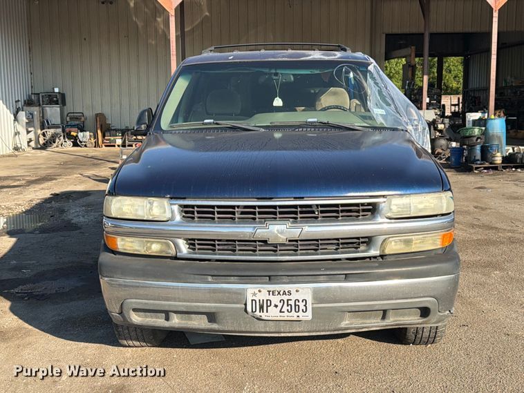 image for item EU0935 2001 Chevrolet Tahoe SUV