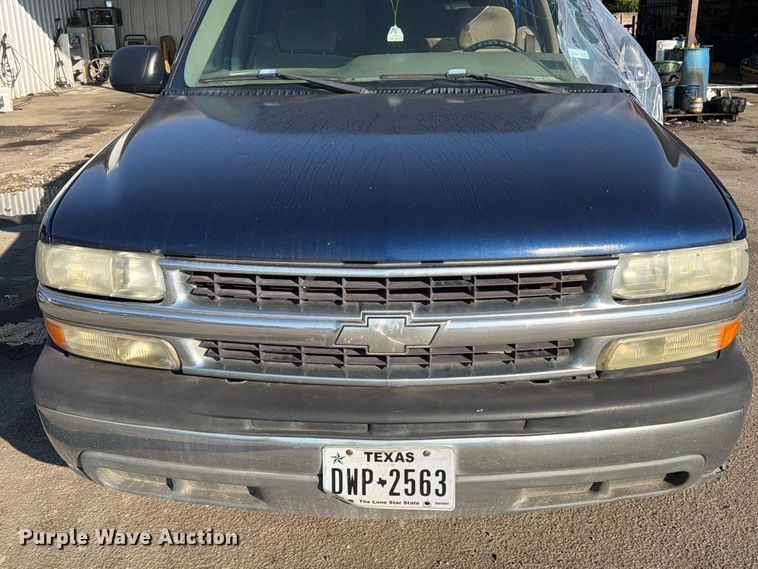 image for item EU0935 2001 Chevrolet Tahoe SUV