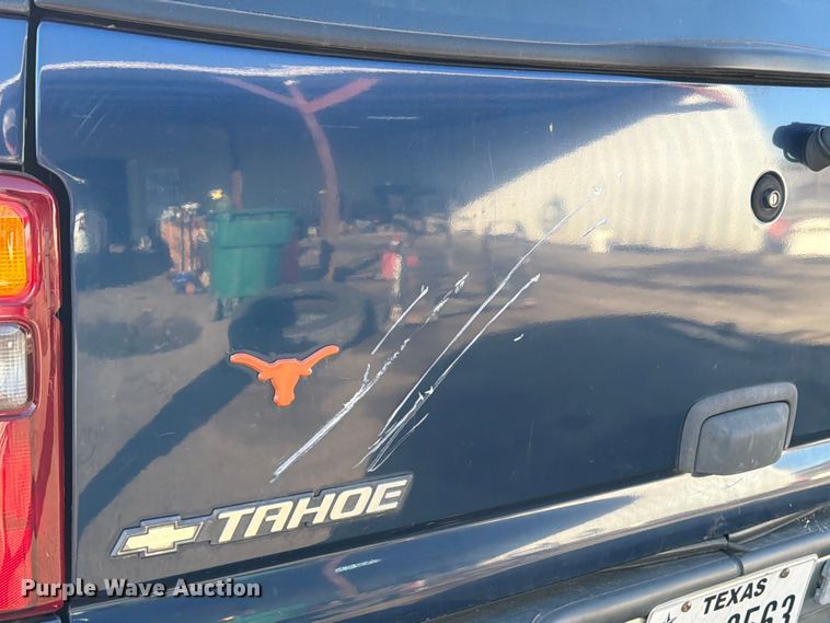 image for item EU0935 2001 Chevrolet Tahoe SUV