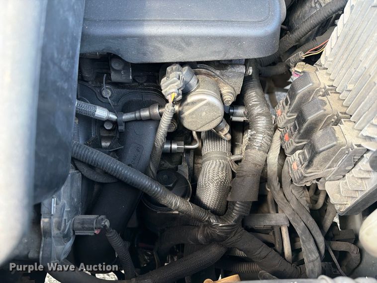 image for item EU0944 2013 Chevrolet Captiva Sport SUV