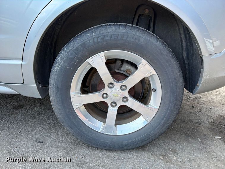 image for item EU0944 2013 Chevrolet Captiva Sport SUV