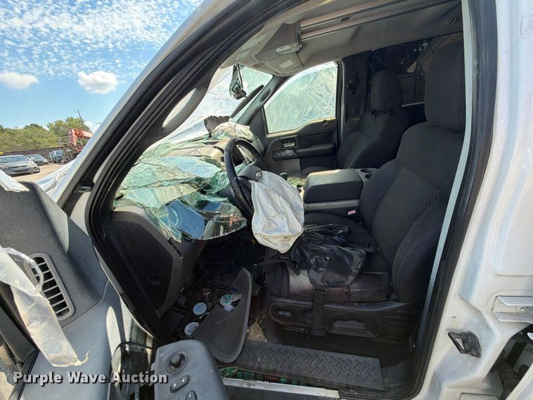 image for item EU0950 2007 Ford F150 Crew Cab pickup truck