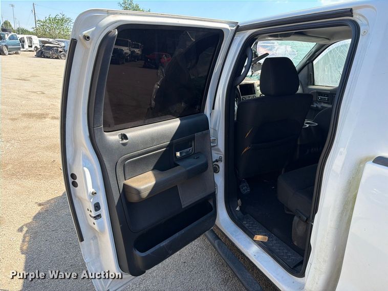 image for item EU0950 2007 Ford F150 Crew Cab pickup truck