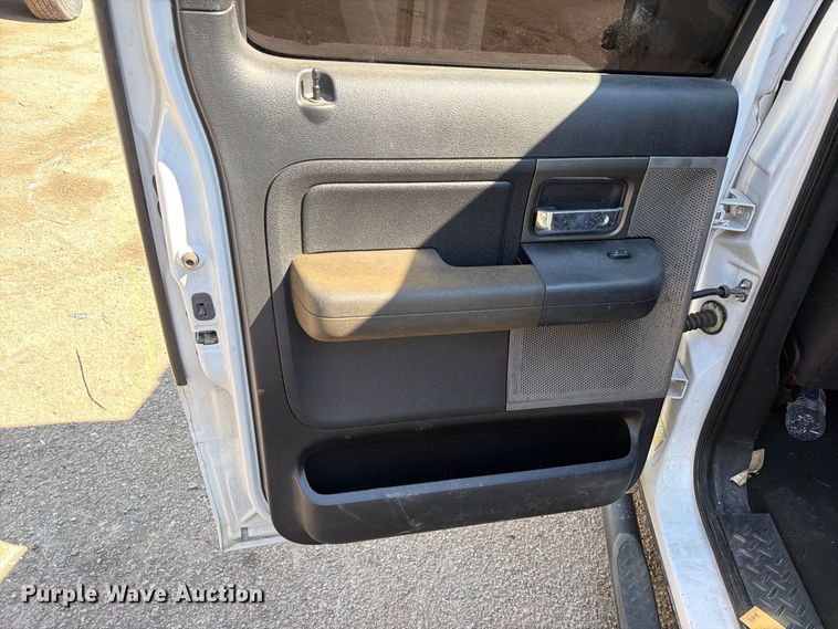 image for item EU0950 2007 Ford F150 Crew Cab pickup truck