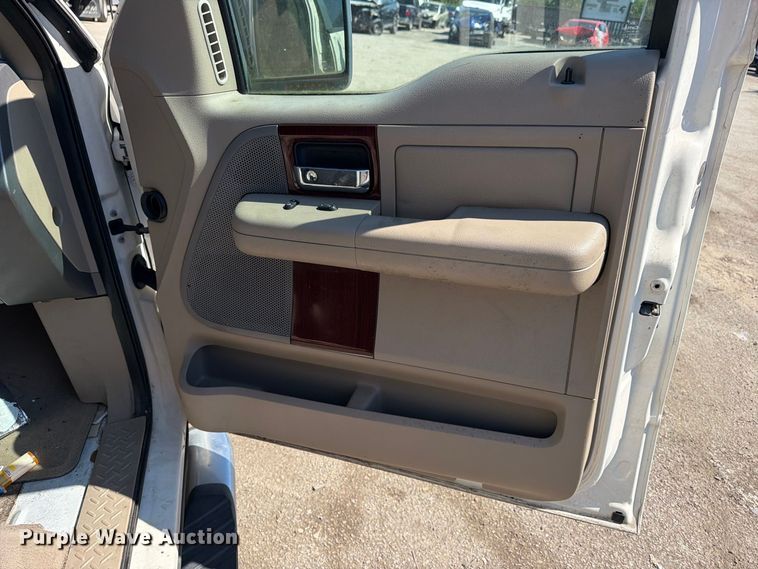 image for item EU0951 2008 Ford F150 Crew Cab pickup truck