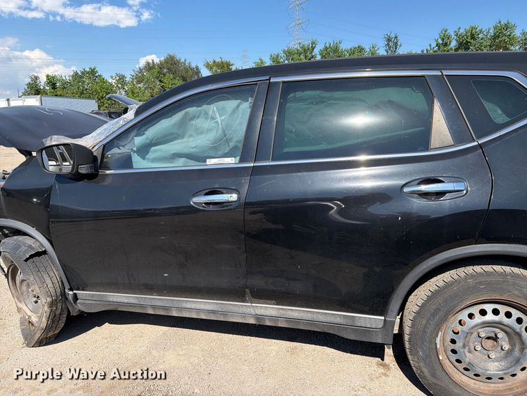 image for item EU0952 2015 Nissan Rogue SUV