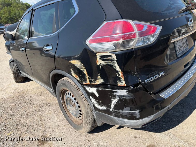 image for item EU0952 2015 Nissan Rogue SUV