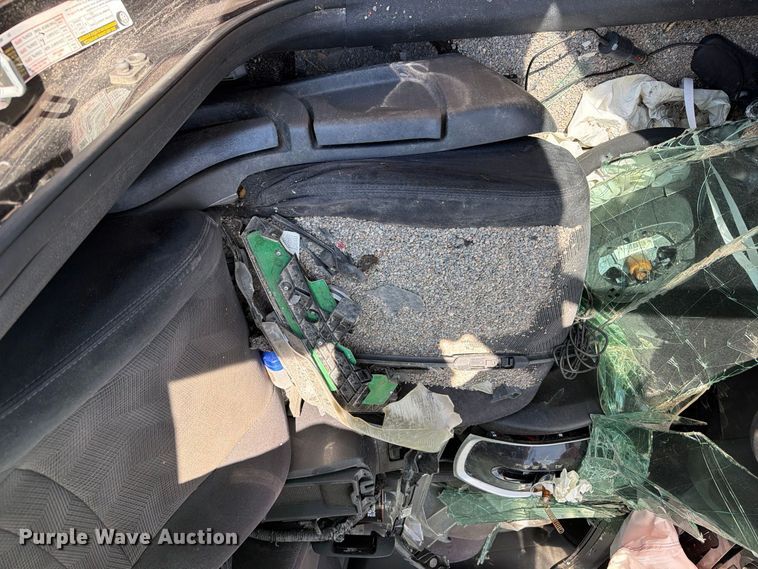 image for item EU0952 2015 Nissan Rogue SUV