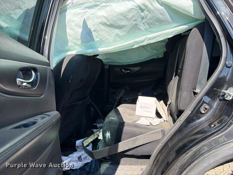 image for item EU0952 2015 Nissan Rogue SUV