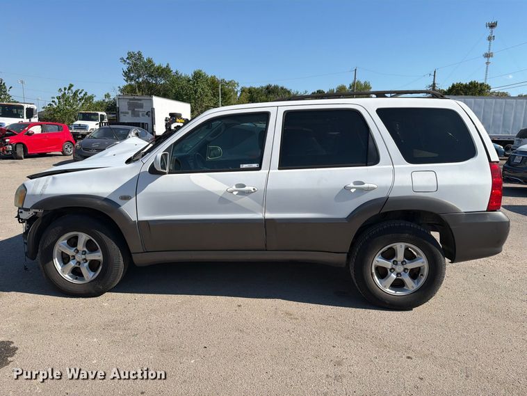 image for item EU0955 2005 Mazda Tribute SUV