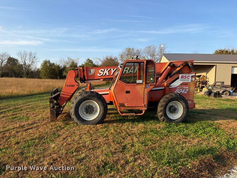 image for item DU8036 2004 SkyTrak 8042 telehandler