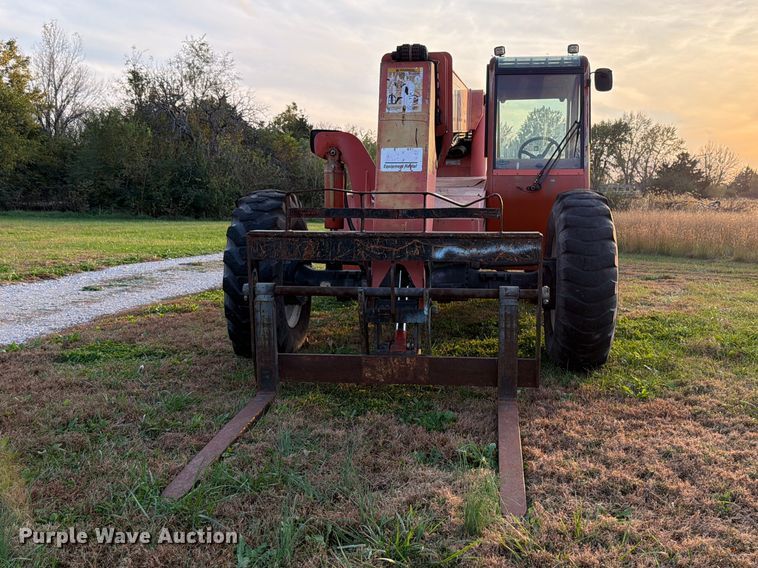 image for item DU8036 2004 SkyTrak 8042 telehandler