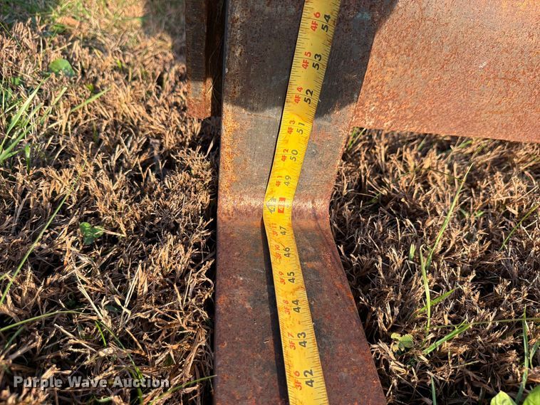 image for item DU8036 2004 SkyTrak 8042 telehandler