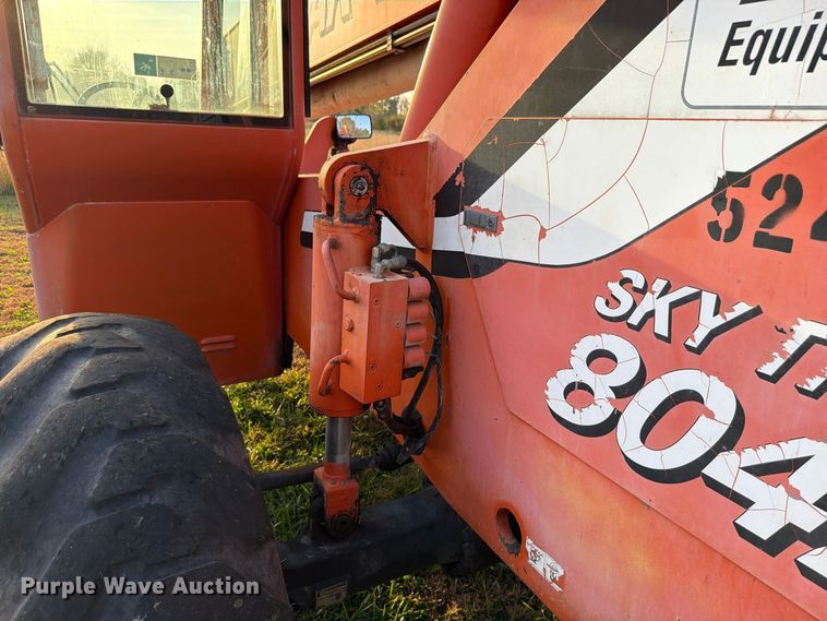 image for item DU8036 2004 SkyTrak 8042 telehandler