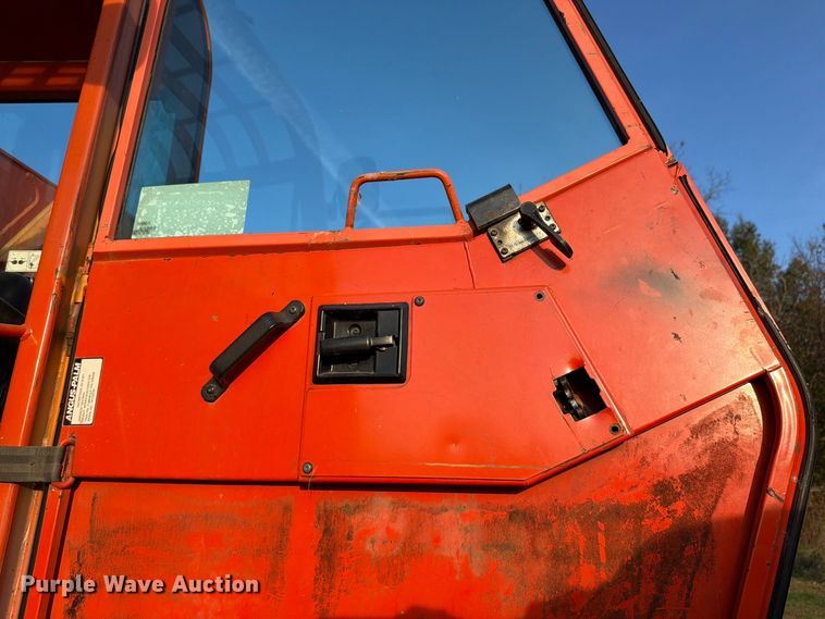 image for item DU8036 2004 SkyTrak 8042 telehandler