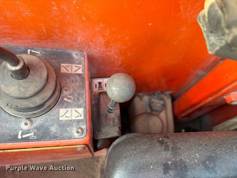 image for item DU8036 2004 SkyTrak 8042 telehandler