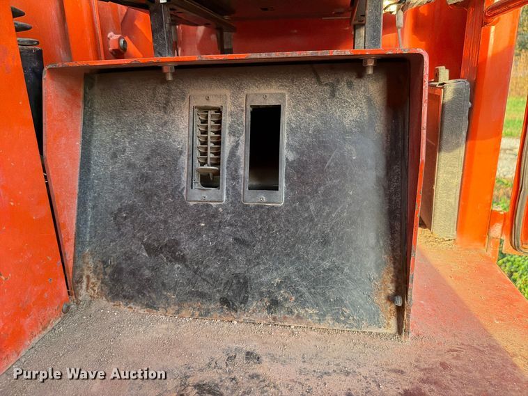 image for item DU8036 2004 SkyTrak 8042 telehandler