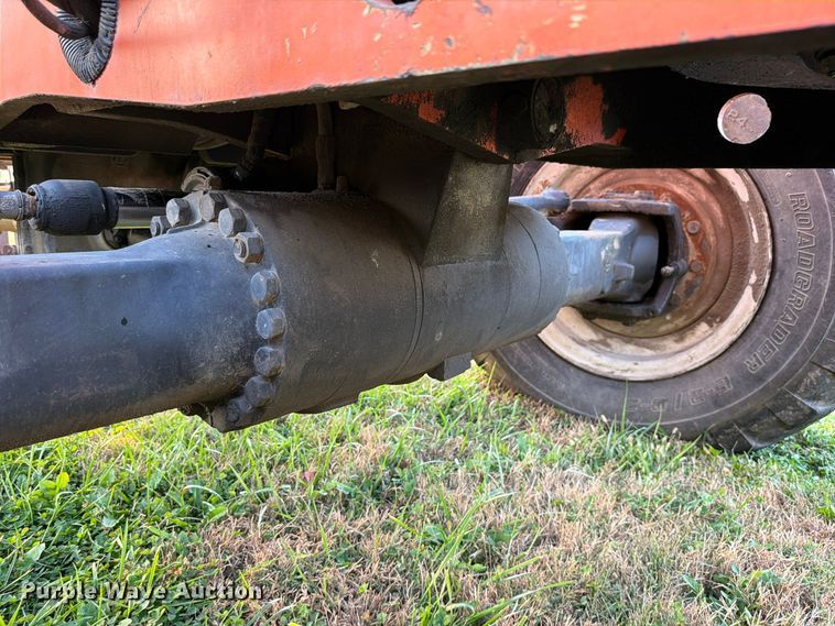 image for item DU8036 2004 SkyTrak 8042 telehandler