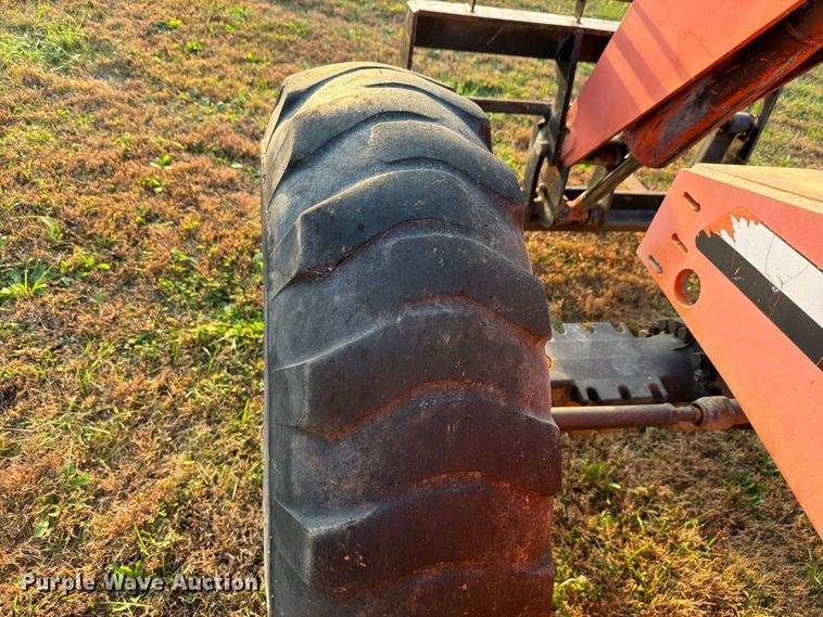 image for item DU8036 2004 SkyTrak 8042 telehandler