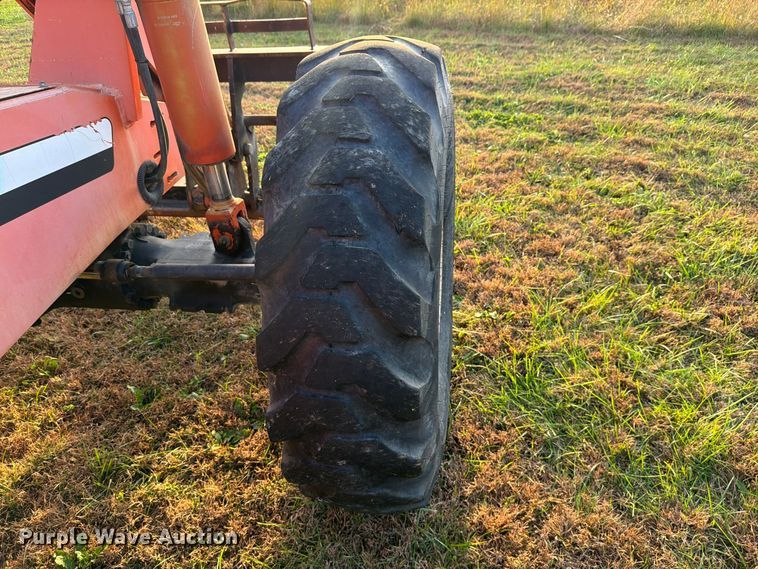 image for item DU8036 2004 SkyTrak 8042 telehandler