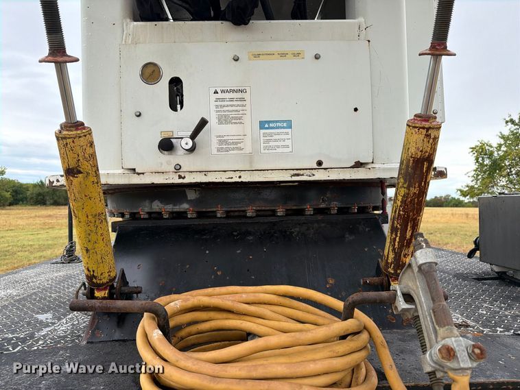 image for item FB4977 2011 Kimble Chassis  Condor 170 S bucket truck