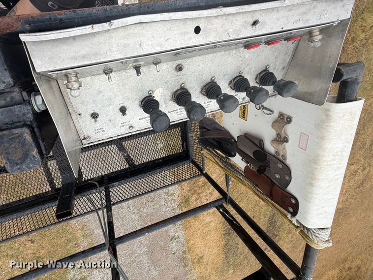 image for item FB4977 2011 Kimble Chassis  Condor 170 S bucket truck