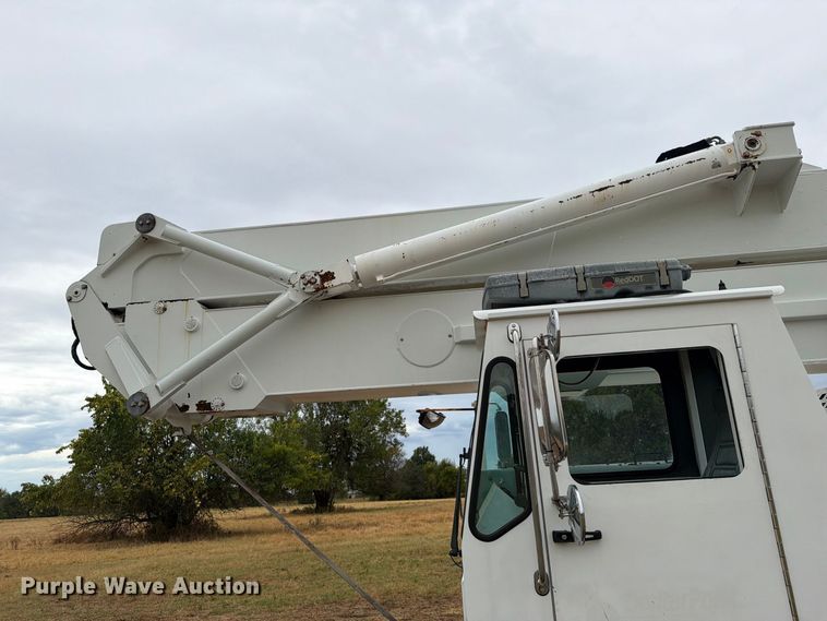 image for item FB4977 2011 Kimble Chassis  Condor 170 S bucket truck