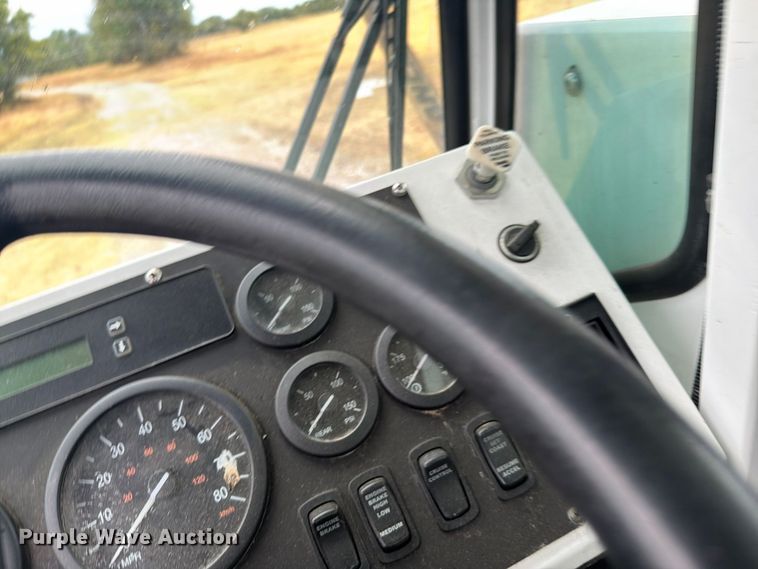 image for item FB4977 2011 Kimble Chassis  Condor 170 S bucket truck