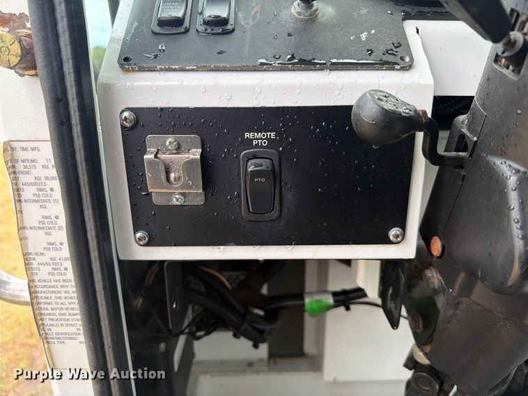 image for item FB4977 2011 Kimble Chassis  Condor 170 S bucket truck