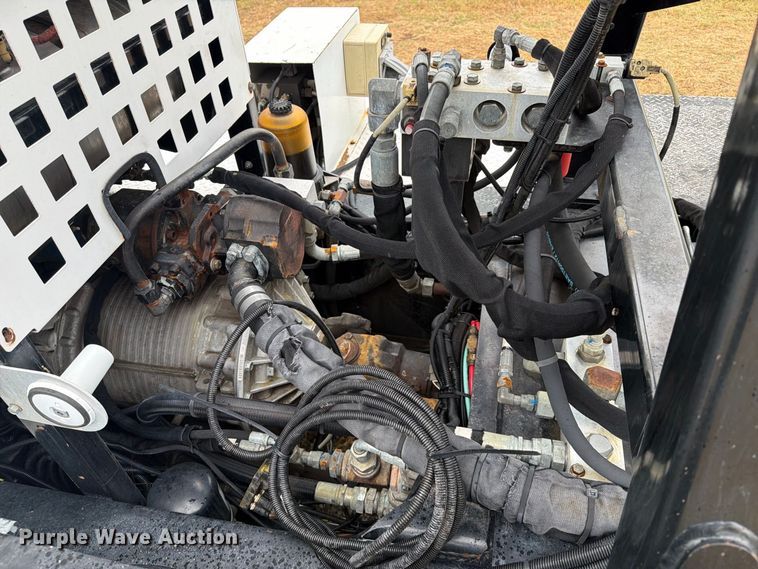 image for item FB4977 2011 Kimble Chassis  Condor 170 S bucket truck