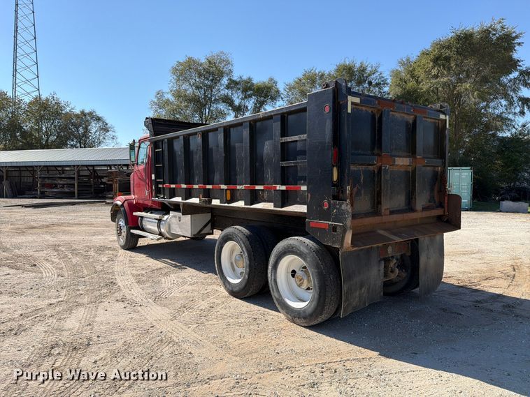 image for item FK4204 1998 Western Star 4864FX dump truck