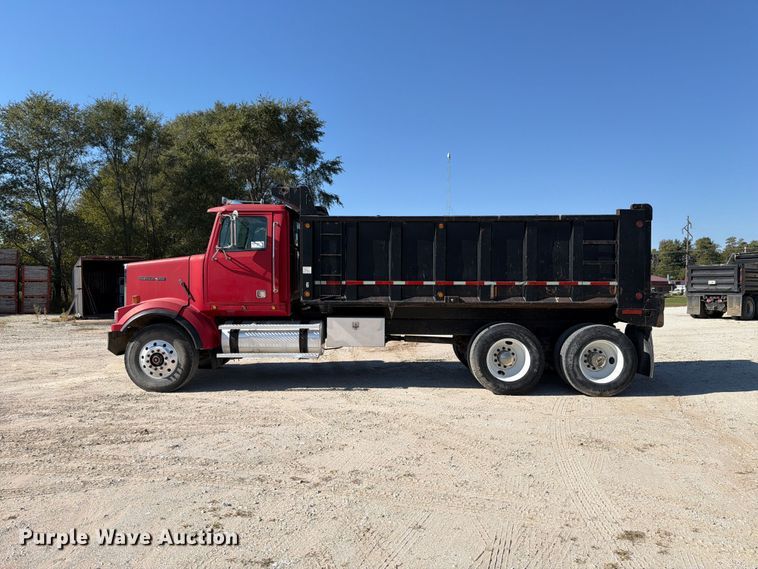 image for item FK4204 1998 Western Star 4864FX dump truck