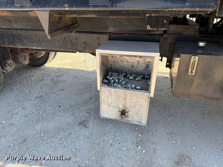 image for item FK4204 1998 Western Star 4864FX dump truck