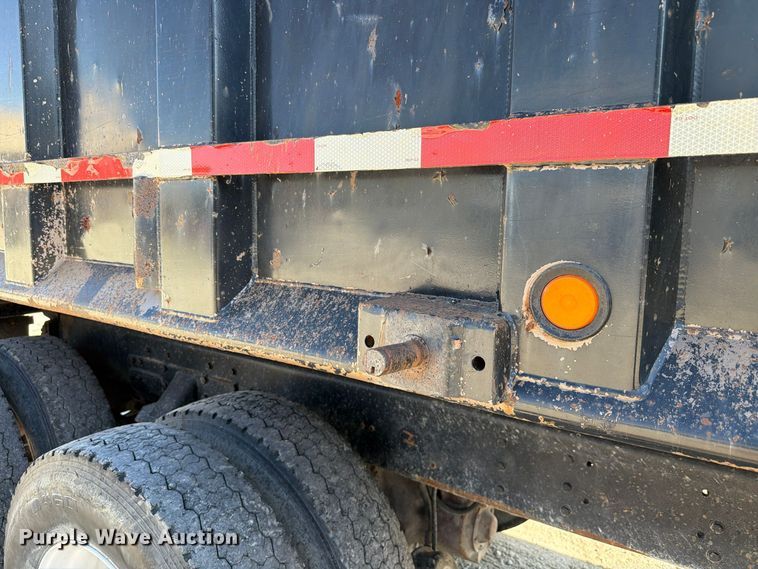 image for item FK4204 1998 Western Star 4864FX dump truck