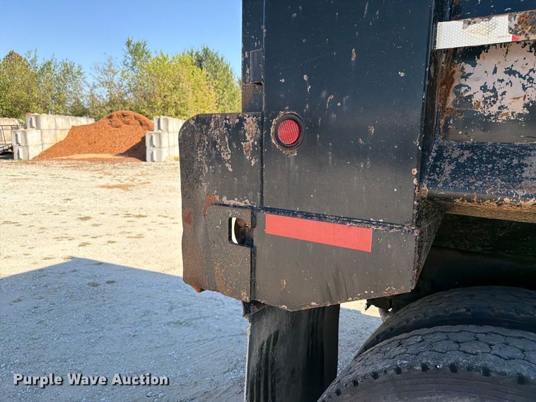 image for item FK4204 1998 Western Star 4864FX dump truck