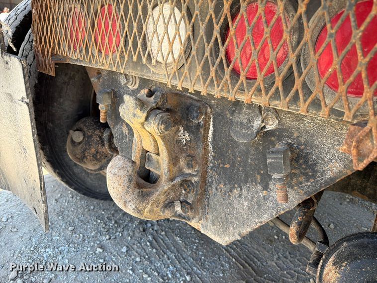 image for item FK4204 1998 Western Star 4864FX dump truck