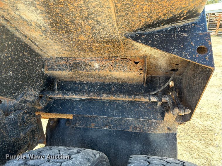 image for item FK4204 1998 Western Star 4864FX dump truck
