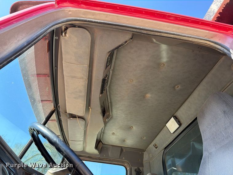 image for item FK4204 1998 Western Star 4864FX dump truck