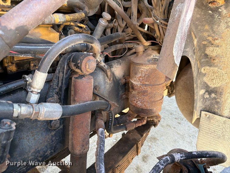 image for item FK4204 1998 Western Star 4864FX dump truck