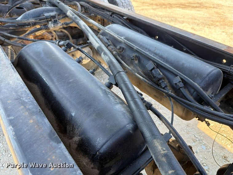 image for item FK4204 1998 Western Star 4864FX dump truck