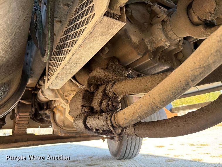 image for item FK4204 1998 Western Star 4864FX dump truck