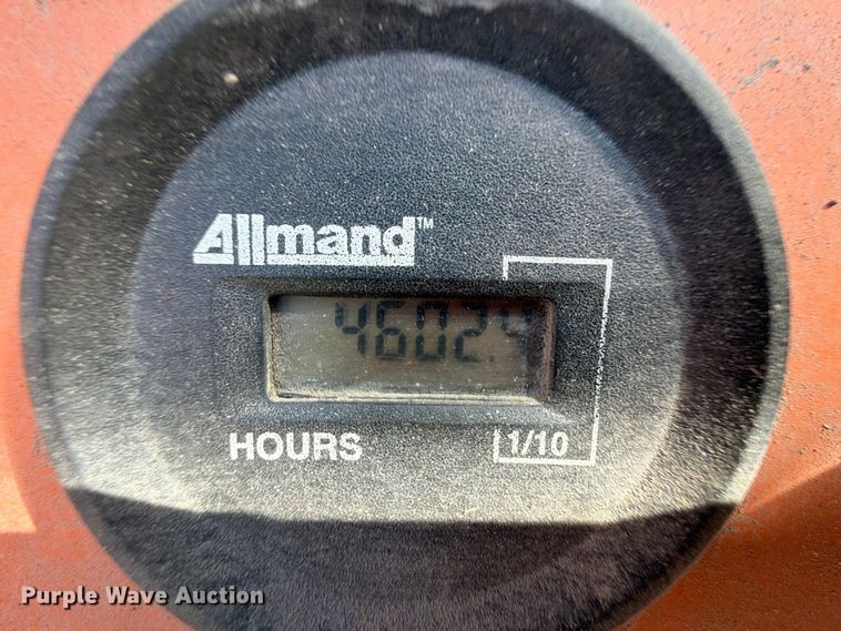 image for item FU1192 2002 Allmand Night-Lite Pro light plant