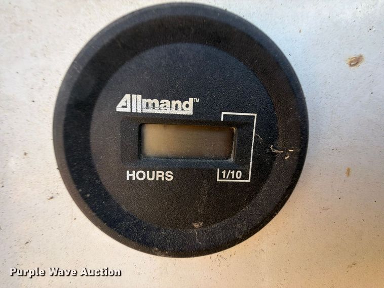 image for item FU1193 2003 Allmand Night-Lite Pro light plant