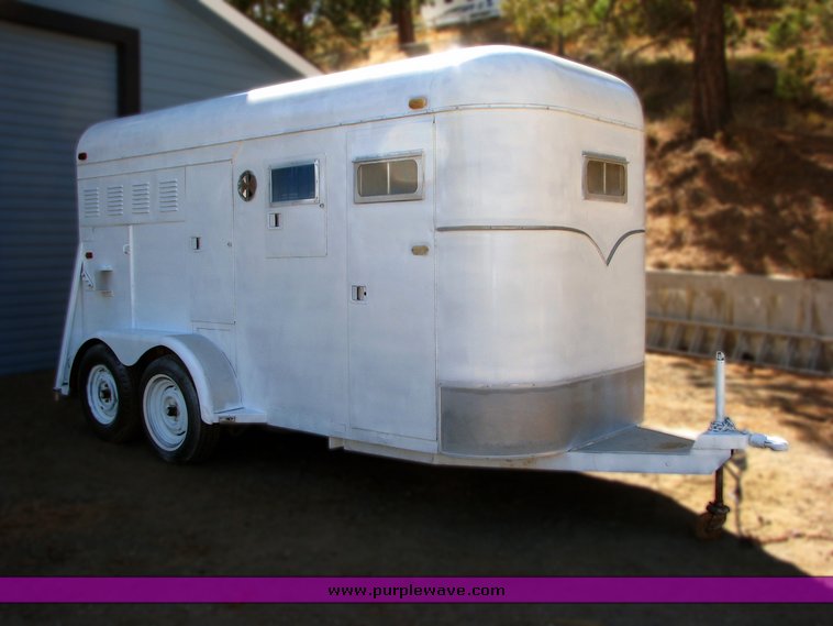 image for item 2095 2 horse trailer